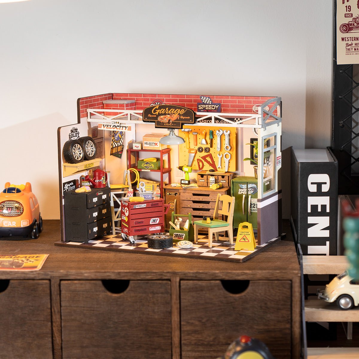 Garage Workshop DIY Miniature Set - DIYative™