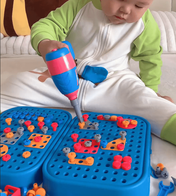 Little Engineer DIY Montessori Tool Box Set - DIYative™