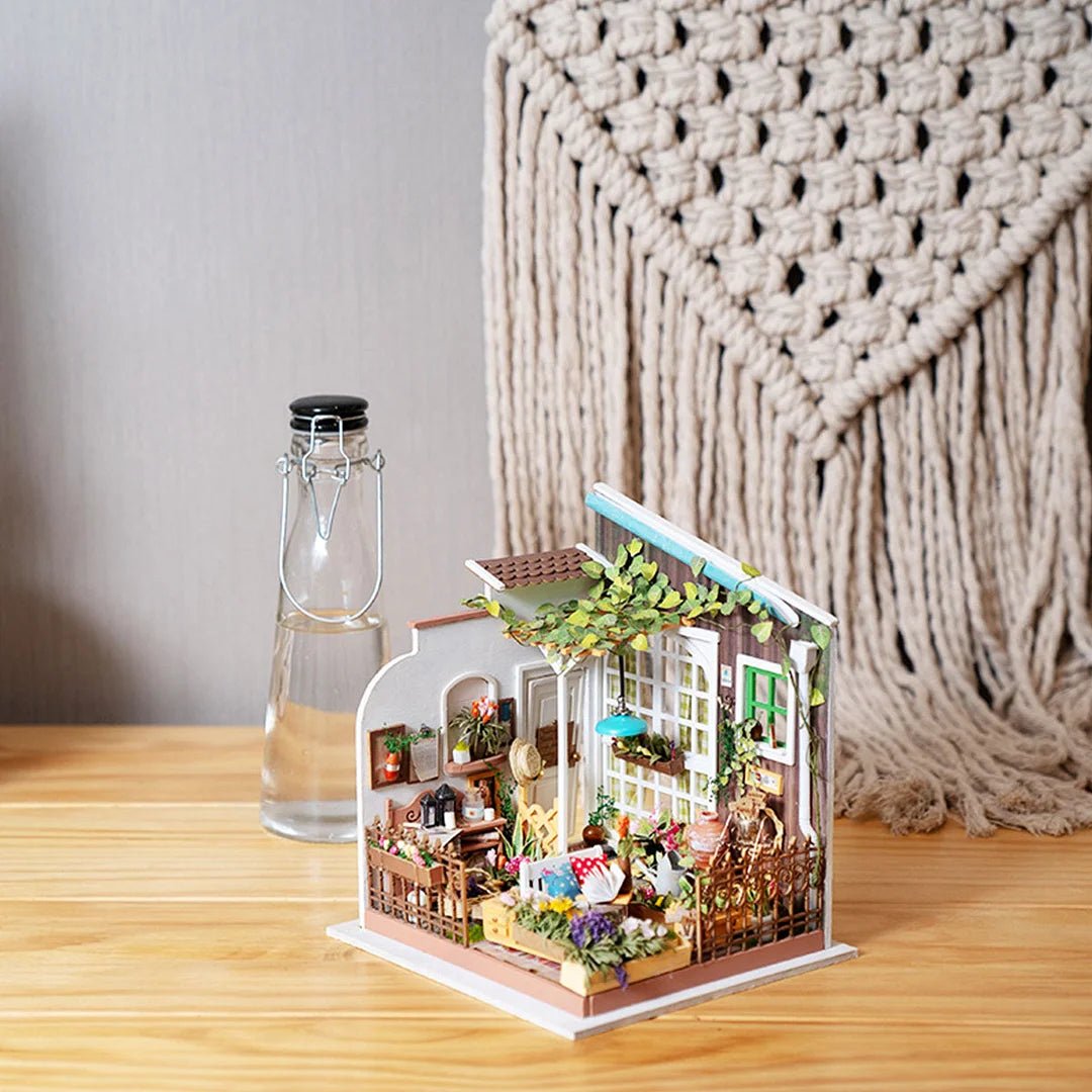 Miller's Garden DIY Miniature House Kit - DIYative™