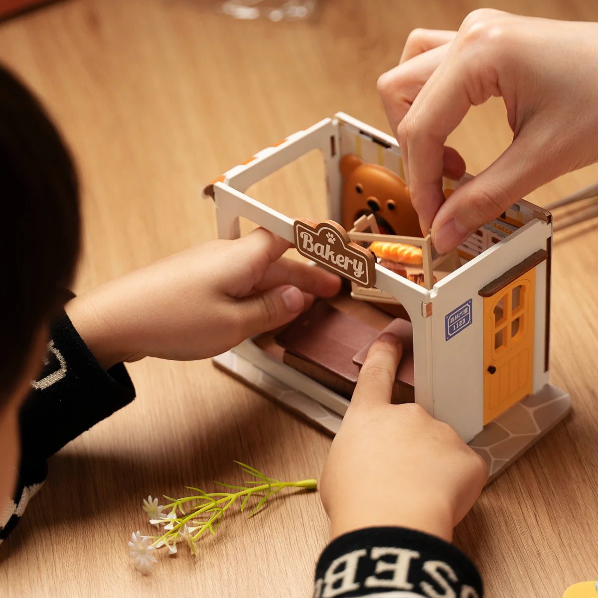 Teddy's Bread Box - Food Box Shop DIY Miniature House Kit - DIYative™