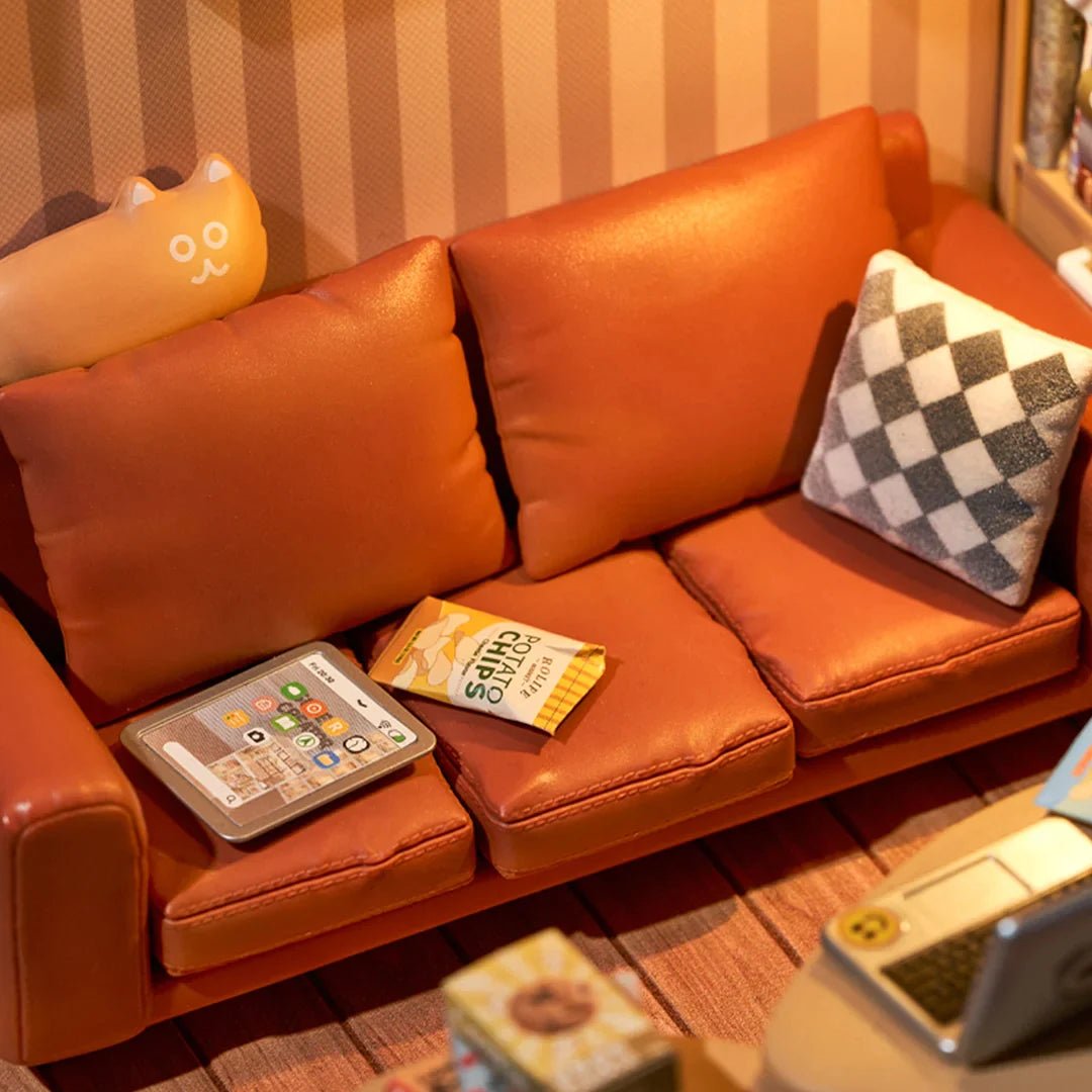 Cozy Living Lounge Super Creator DIY Miniature Set - DIYative™
