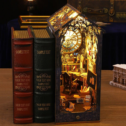 Famous Detective Agency Book Nook Kit - DIYative™