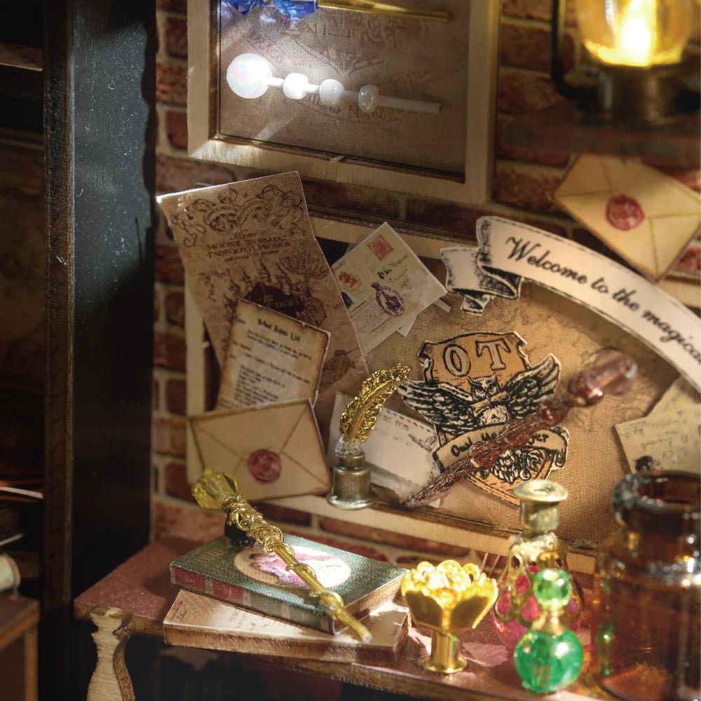 Magic Wand Shop Miniature Book Nook Kit - DIYative™