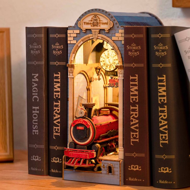 Sakura Densya 3D Wooden DIY Book Nook - DIYative™