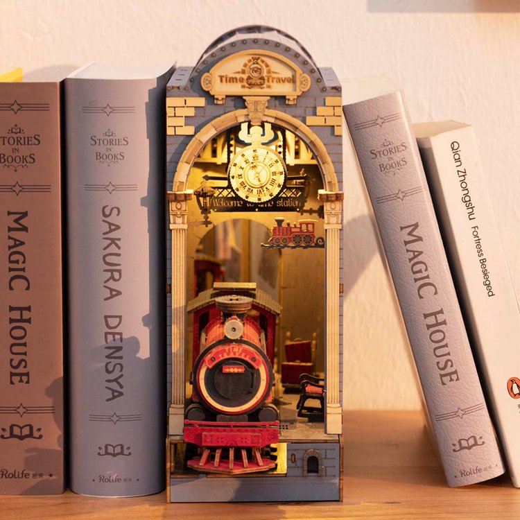 Sakura Densya 3D Wooden DIY Book Nook - DIYative™