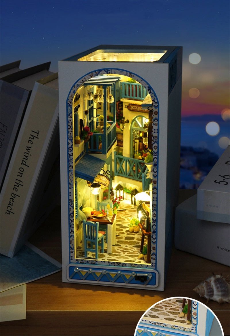 Sea Breeze Town DIY Book Nook Kit - DIYative™