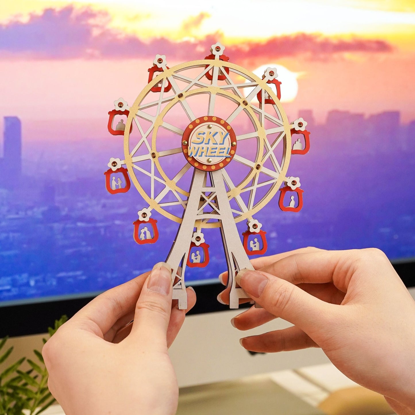 Sunset Carnival Retro TV DIY 3D Puzzle - DIYative™