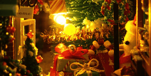 Turn Your Home Into a Holiday Wonderland: DIY Décor Ideas That Transform Any Space - DIYative™