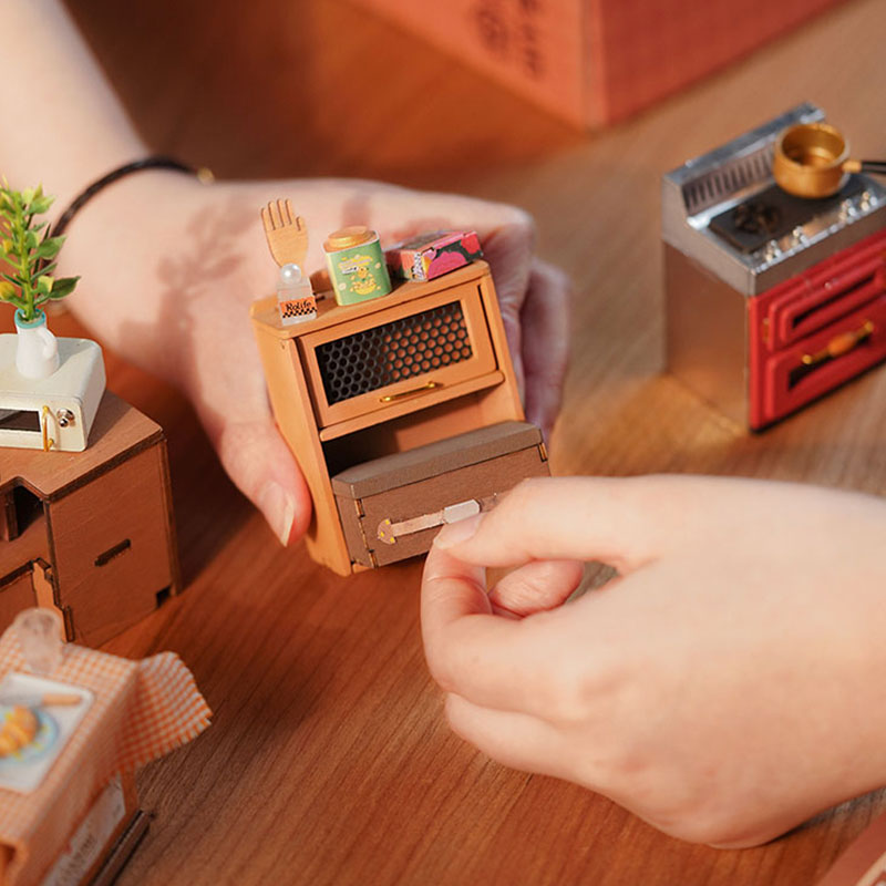 Cozy Kitchen DIY Miniature House Kit