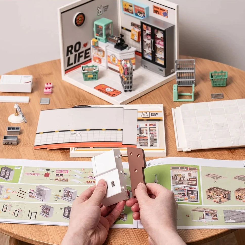 Fascinating Book Store Super Creator DIY Miniature Set - DIYative™