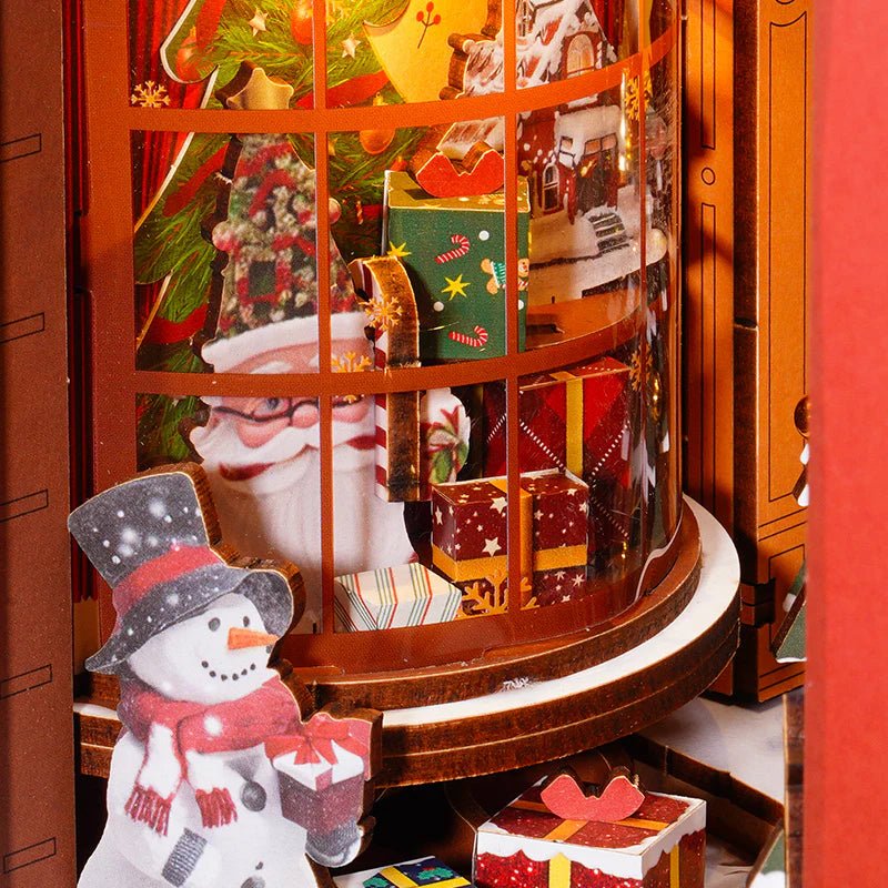 Christmas Alley 3D DIY Book Nook Kit - DIYative™