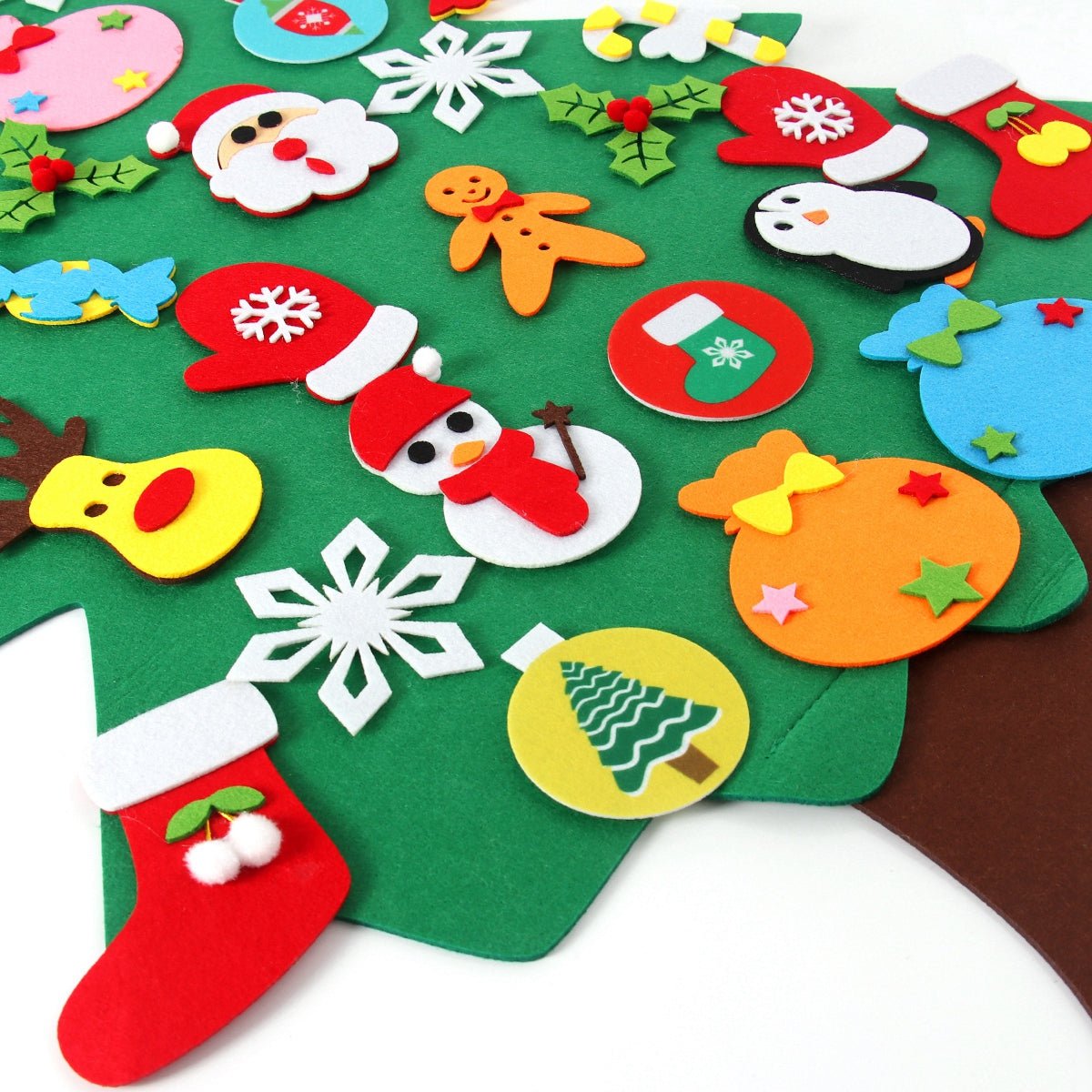 FeltFun DIY Christmas Tree - DIYative™