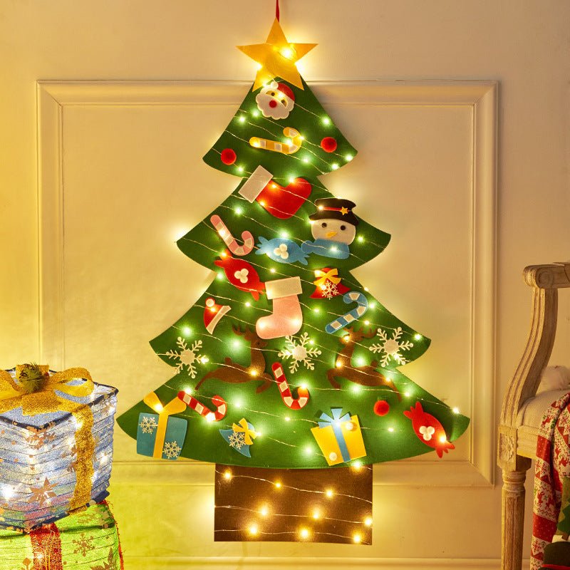 FeltFun DIY Christmas Tree - DIYative™