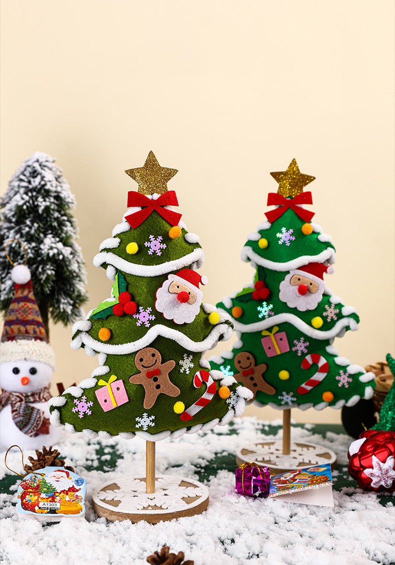 FeltFun DIY Christmas Tree - DIYative™