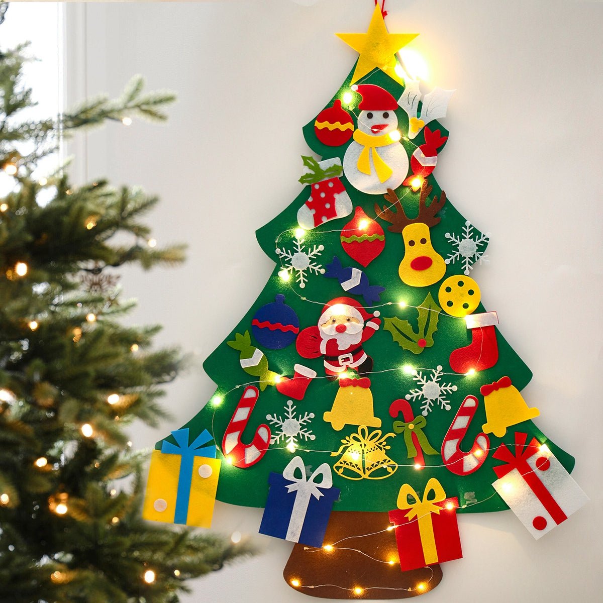 FeltFun DIY Christmas Tree - DIYative™