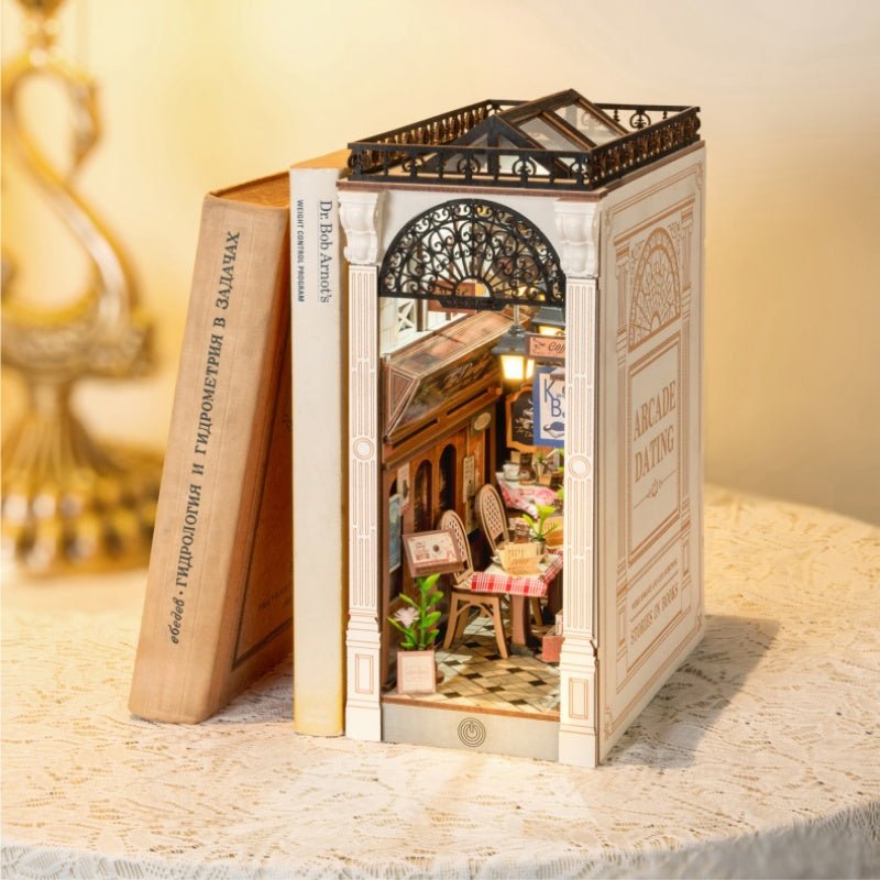 Passage des Rêves DIY Book Nook Kit - DIYative™