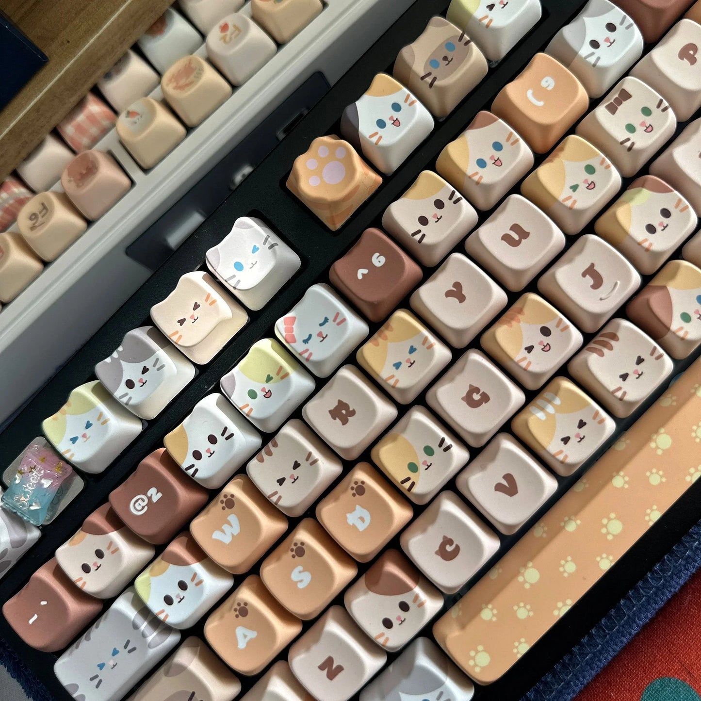 WonderBun Toasted Bread DIY Keycaps Limited Edition - DIYative™