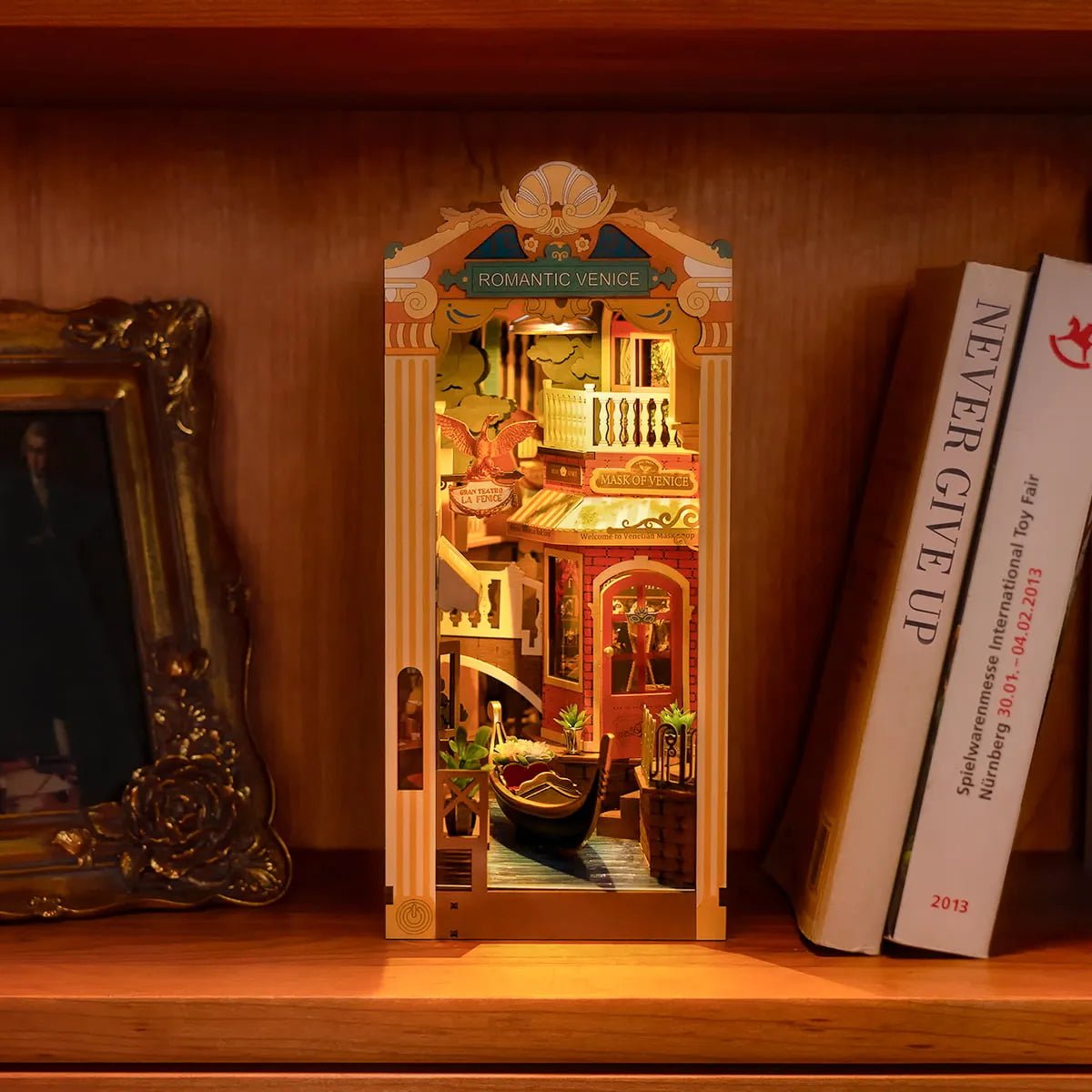 Romantic Venice DIY Book Nook Kit - DIYative™