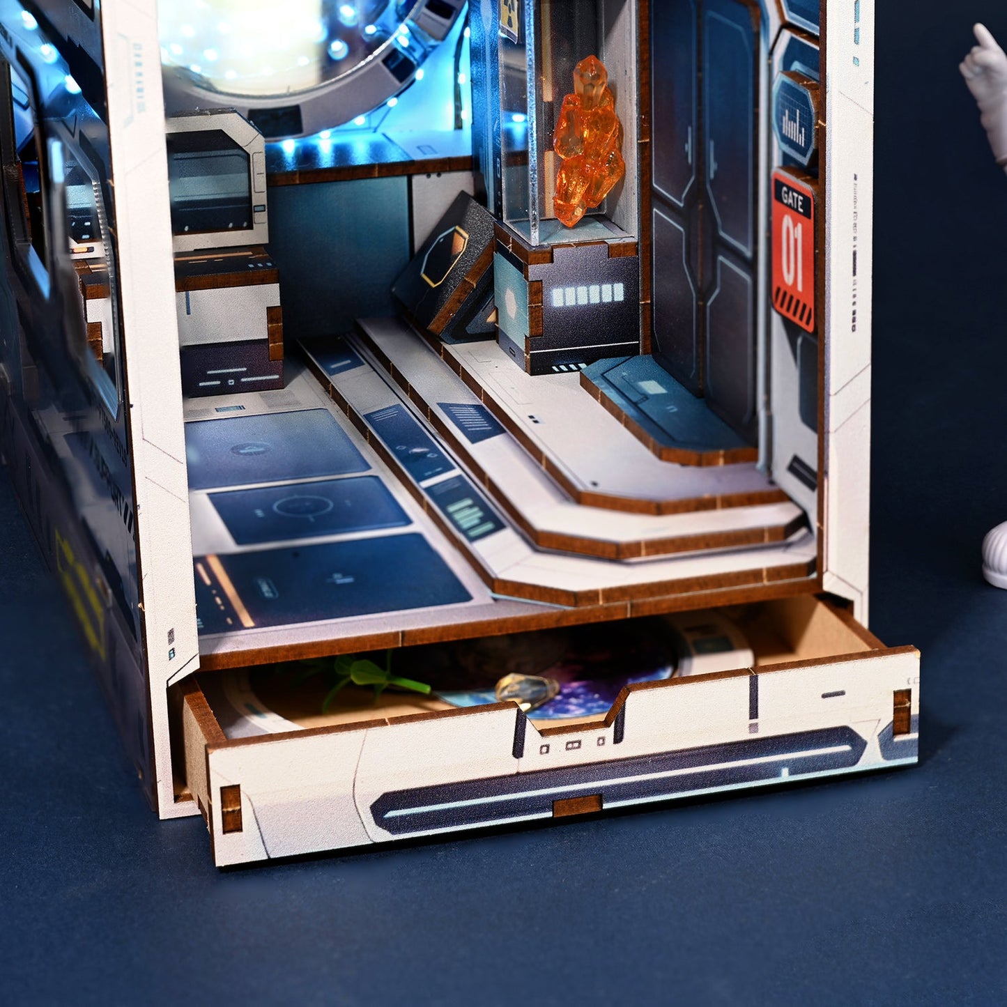 Alien Space Station DIY Book Nook Kit - DIYative™