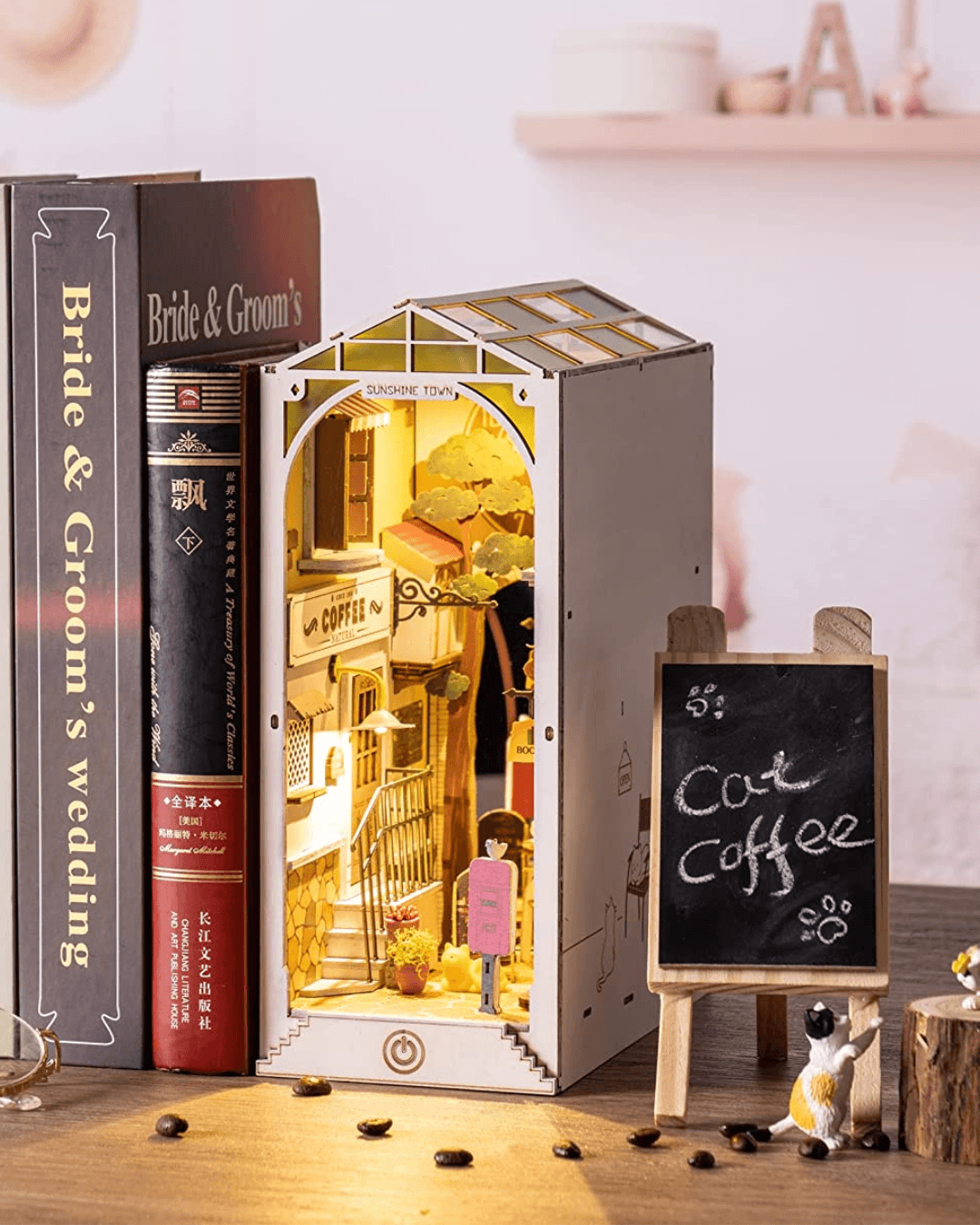 Luejnbogty DIY Book Nook Kit, Fantasy 3D Wooden Bookend for Bookshelf  Decor, with Light Model Kits for Adults : : Home & Kitchen
