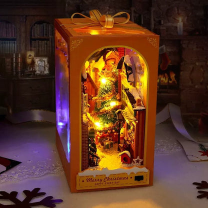 Christmas World DIY Book Nook Kit - DIYative™