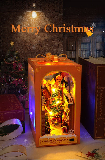 Christmas World DIY Book Nook Kit - DIYative™