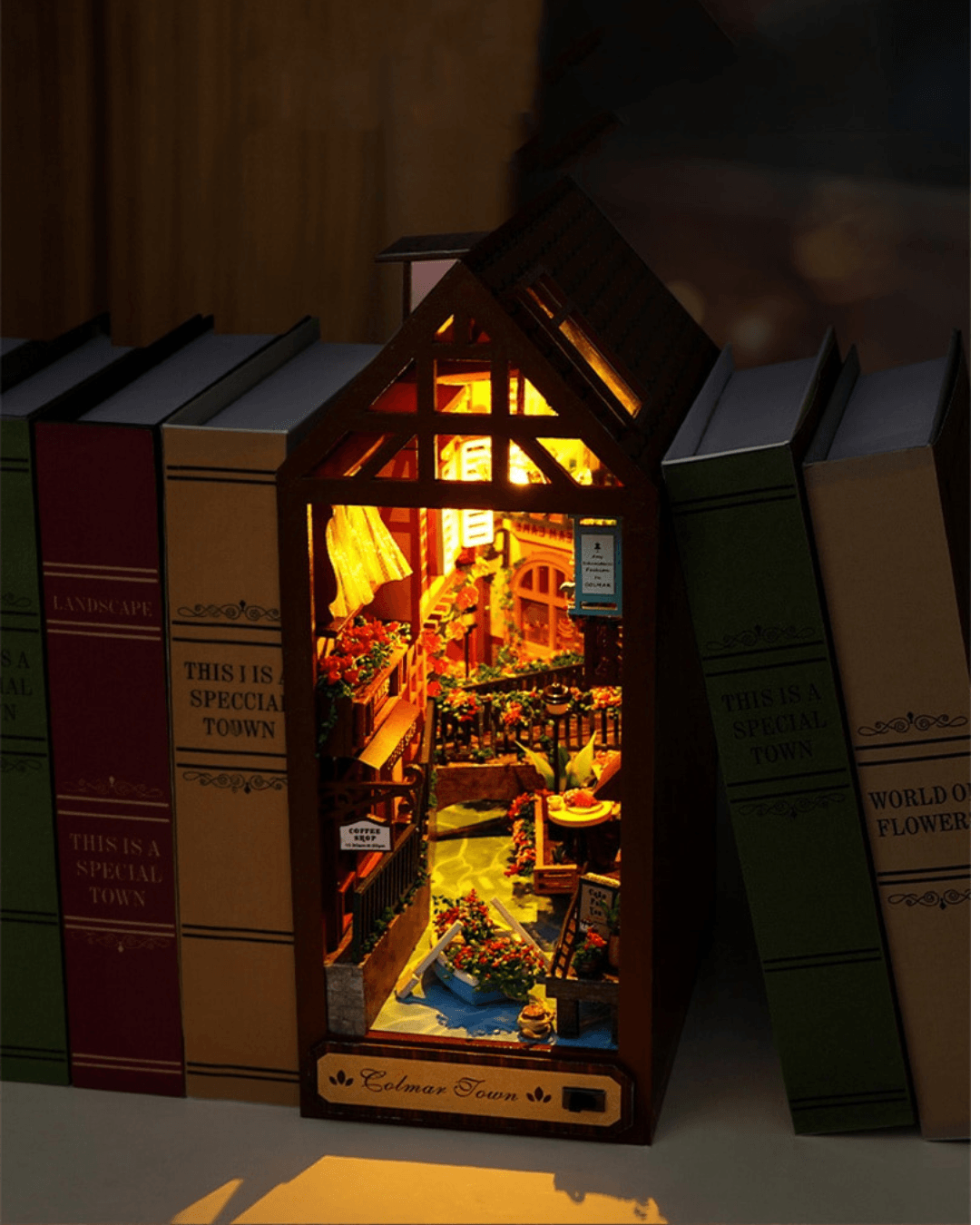 Colmar Town DIY Book Nook - DIYative™