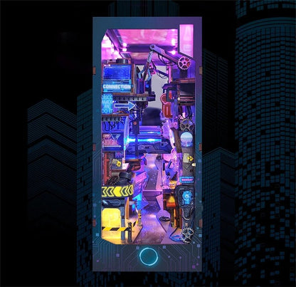 Cyberpunk City DIY Book Nook Kit - DIYative™
