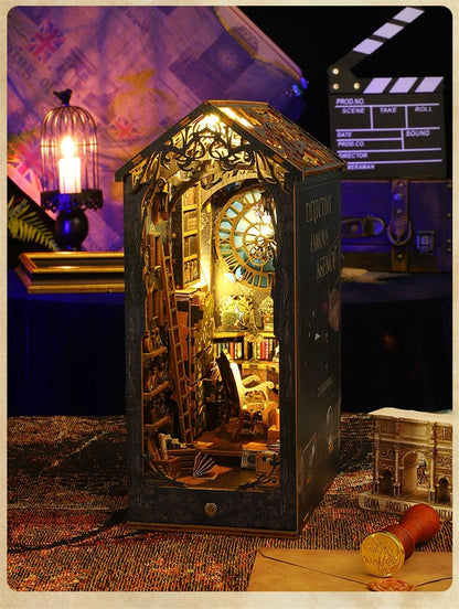 Famous Detective Agency Book Nook Kit - DIYative™
