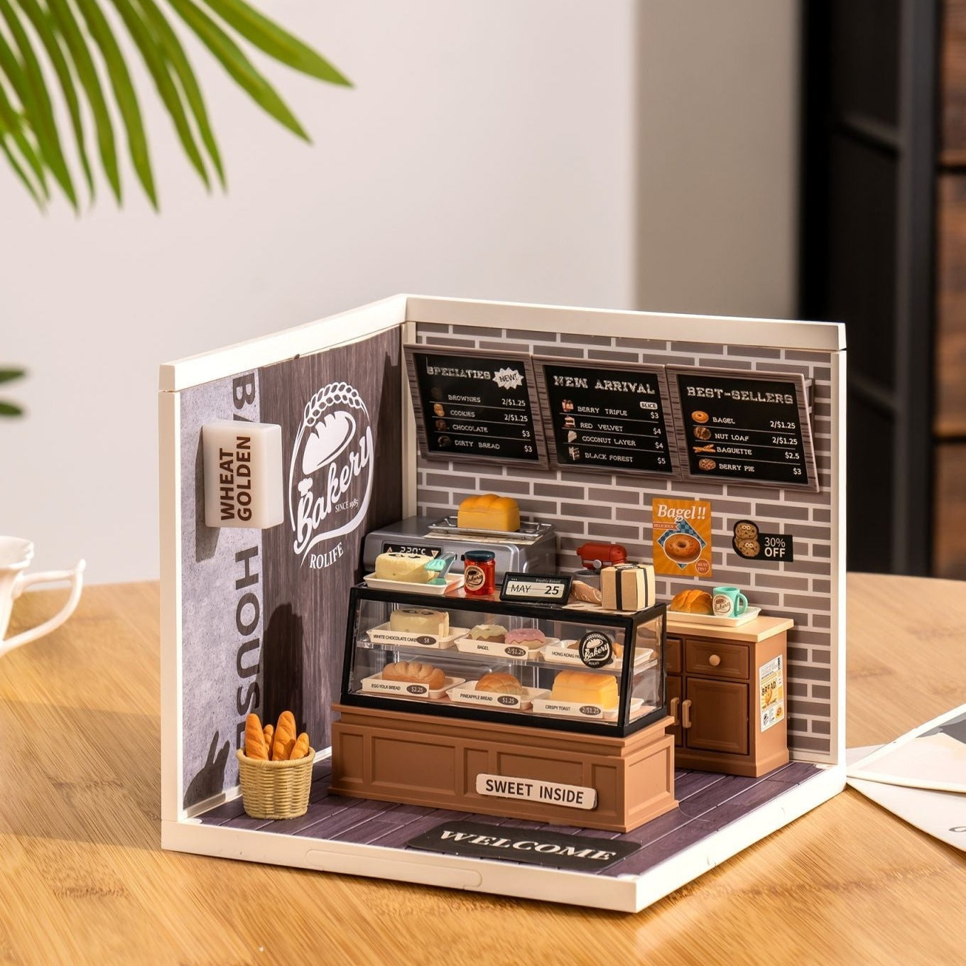 Fascinating Book Store Super Creator DIY Miniature Set - DIYative™