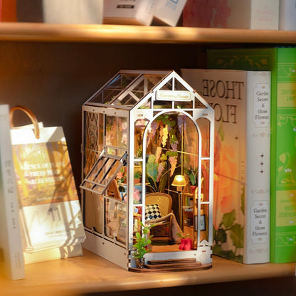 Garden House 3D Wooden DIY Book Nook - DIYative™
