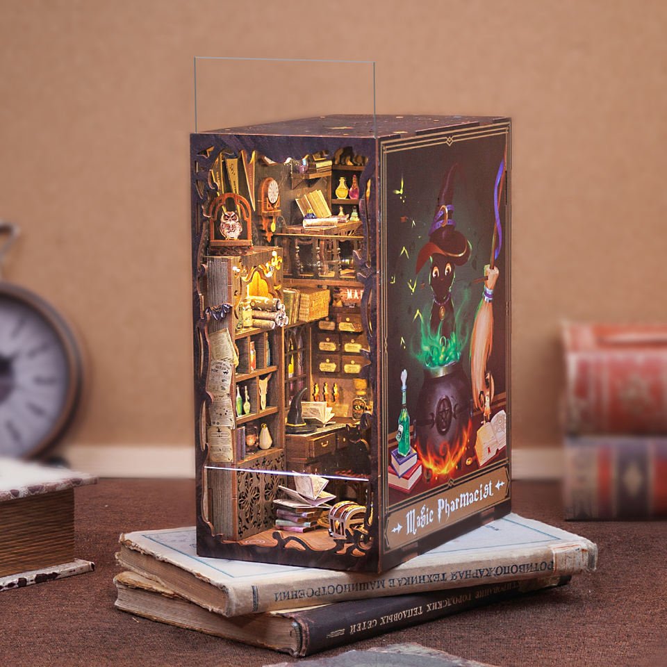 Magic Market DIY Book Nook Kit – DIYative™