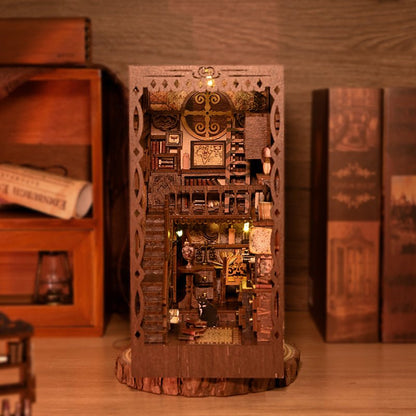 Scholar's Dream DIY Book Nook Kit - DIYative™