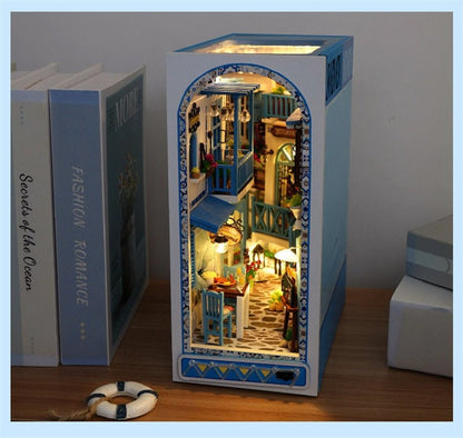 Sea Breeze Town DIY Book Nook Kit - DIYative™
