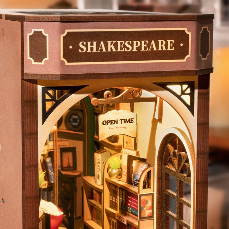 Shakespeare Bookstore DIY Book Nook Kit – DIYative™