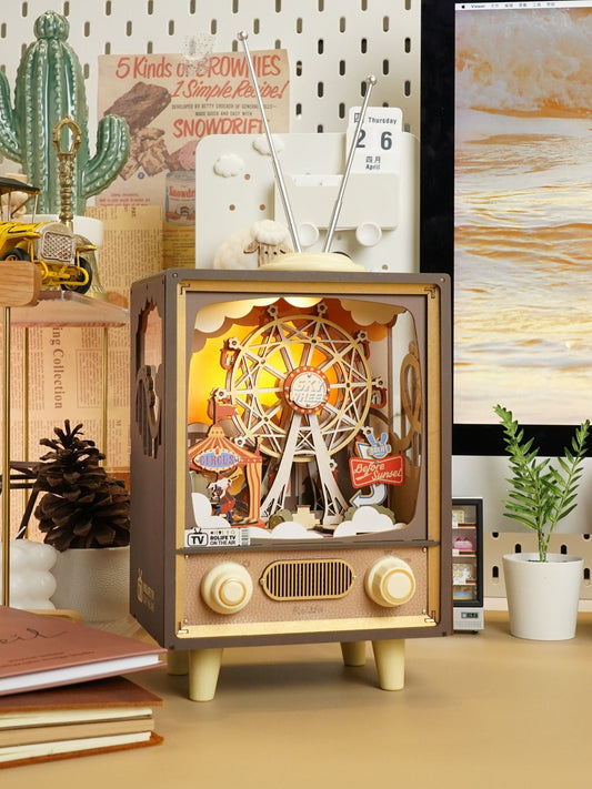 Sunset Carnival Retro TV DIY 3D Puzzle - DIYative™