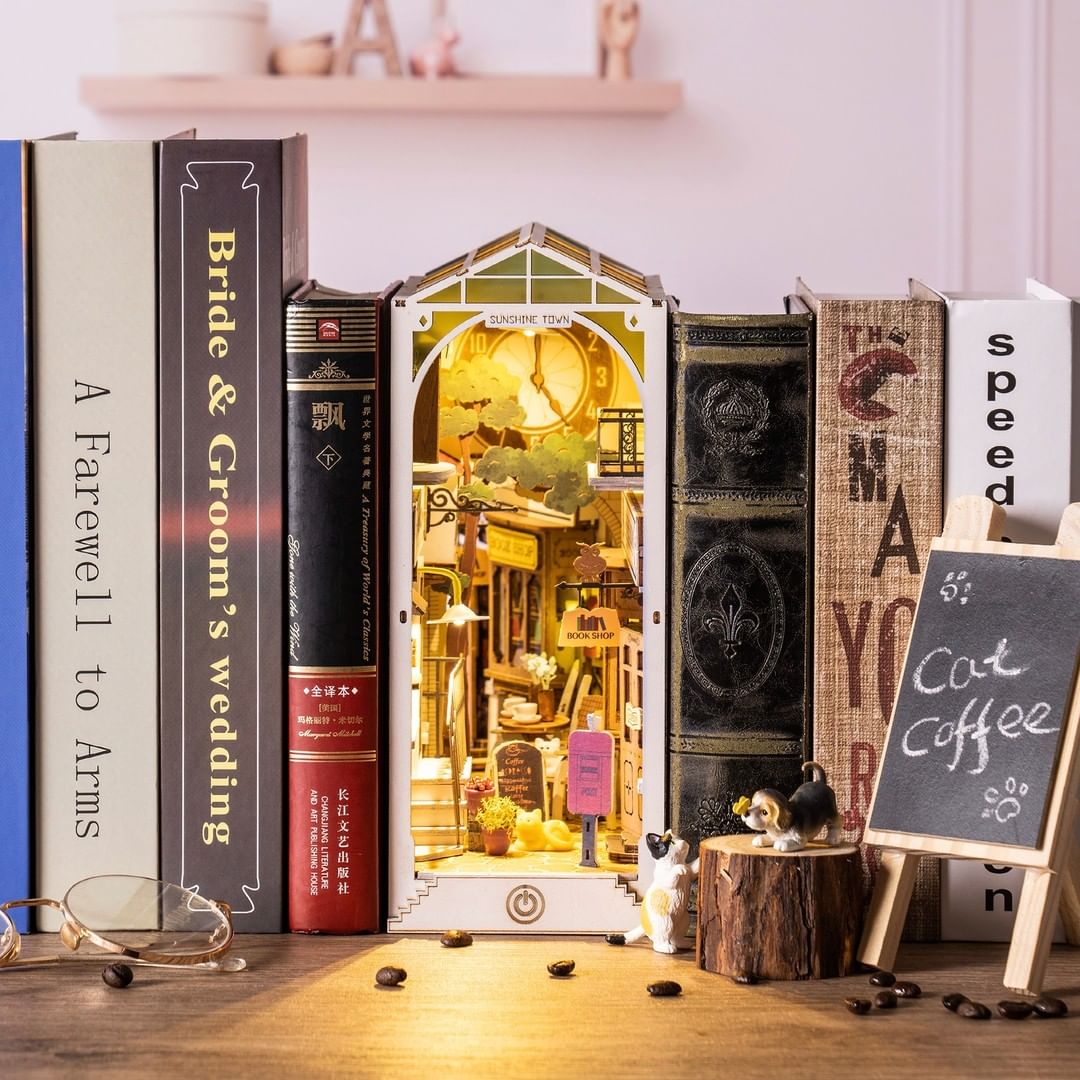 DIY Book Nook Kit, 3D Wooden Puzzle Bookshelf Insert Diorama Kit